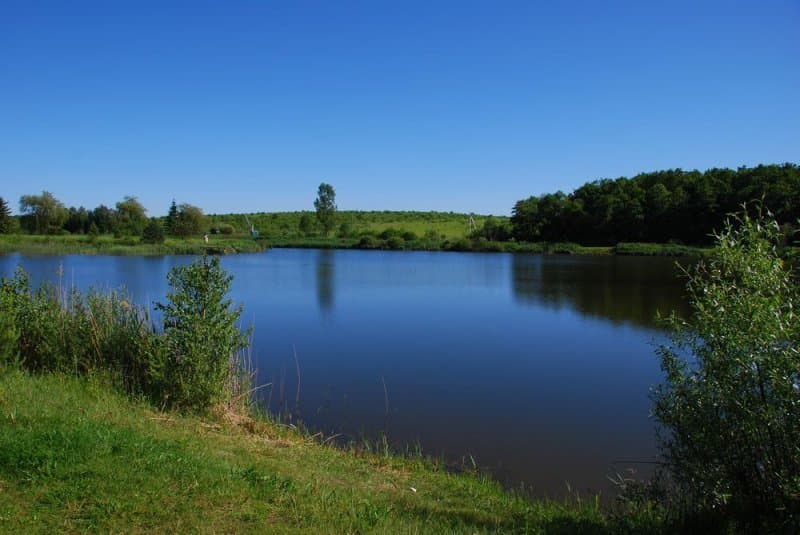 Чарівна долина — рибальське місце